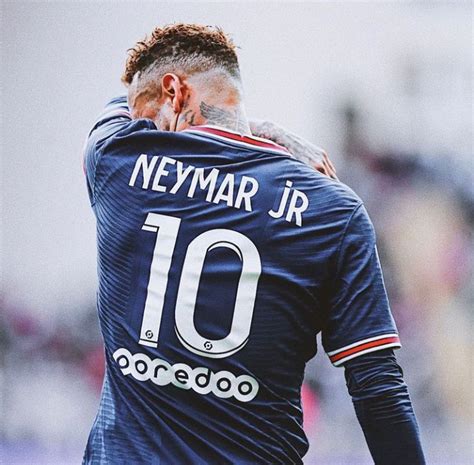PSG Tawarkan Neymar ke Manchester City - Kata Logika