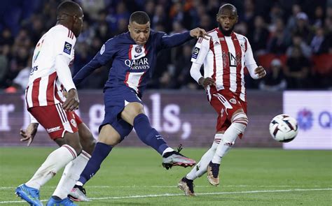 PSG VS AJACCIO - Hasil PSG Vs Ajaccio - Lionel Messi Starter Lagi, Kylian Mbappe