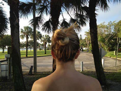 public dare nude