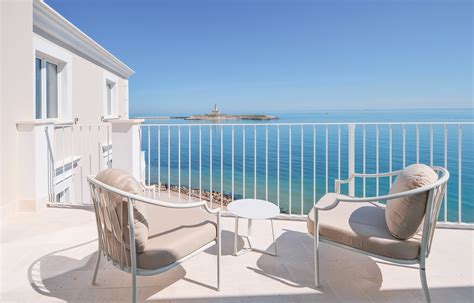 puglia tra cielo e mare ediz italiana e inglese