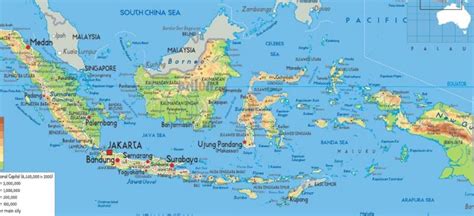 pulau terbesar di indonesia