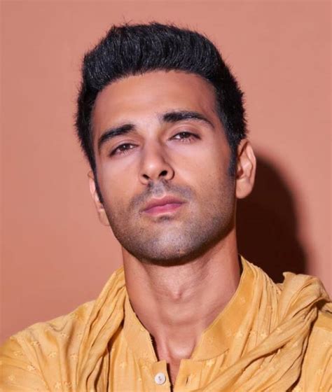 pulkit samrat biography definition