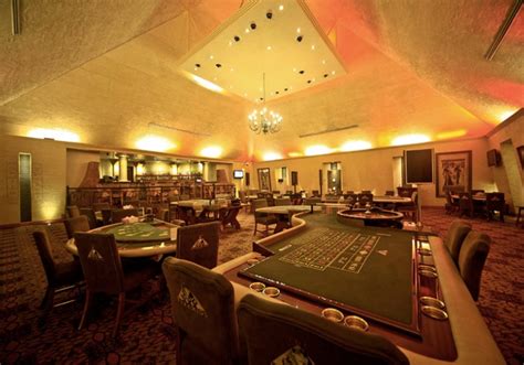 th?q=pyramids%20casino