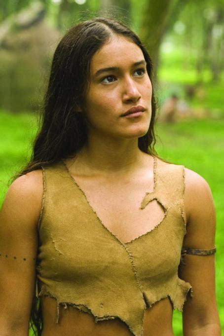 Q Orianka Kilcher Nuda