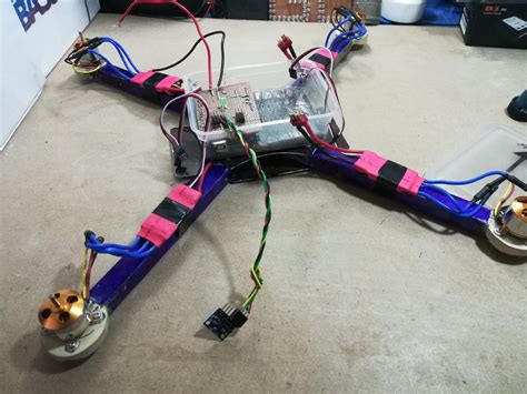 Quadcopter Projects Using Microcontroller