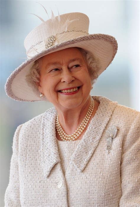 queen elizabeth biography 12596