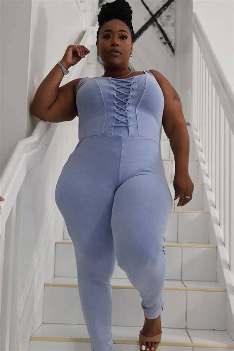 queencurvy614 nude