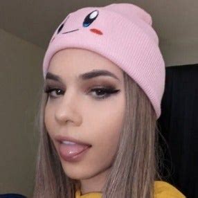 queeniesteph OnlyFans leaked content