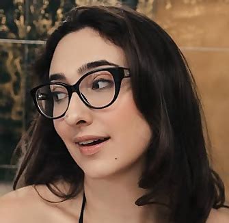 qveenjuliaa onlyfans