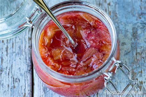 rabarber marmelad till ost