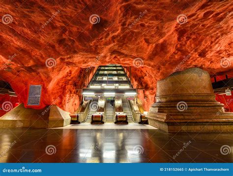radhuset metro stockholm