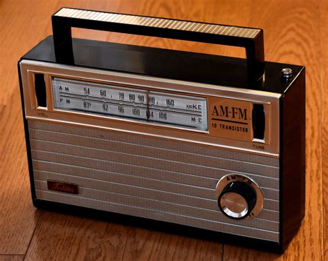 Radio A Transistor!