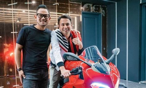 RAFFI 99 - Brum! Raffi Ahmad Dikasih Motor Senilai Miliaran Rupiah dari