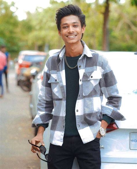 raghav singhania biography examples