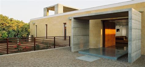 rahul mehrotra housing projects