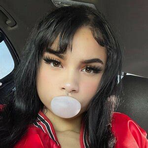 rainheartss OnlyFans leaked content