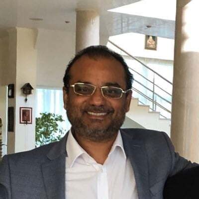 rajesh saraiya biography sample