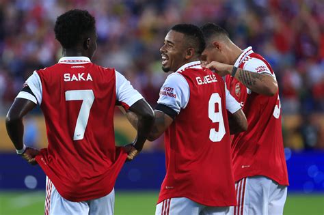 RATING PEMAIN ARSENAL VS SEVILLA：Arsenal vs Manchester United player ratings - NBC Sports