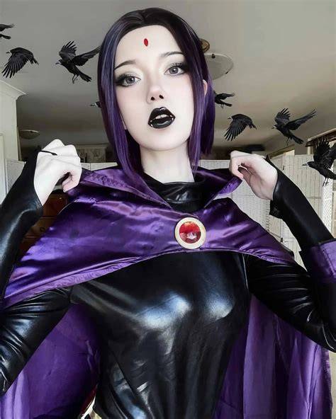 raven cosplay nude