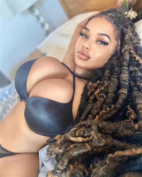 raychiel OnlyFans leaked content