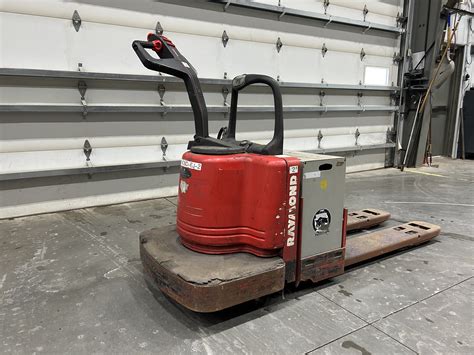 Raymond Pallet Jack