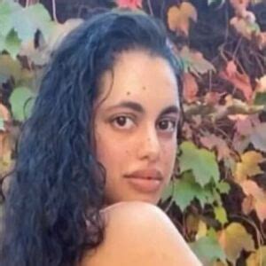 razan555 OnlyFans leaked content