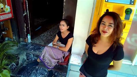 Real asian massage parlor hidden cam