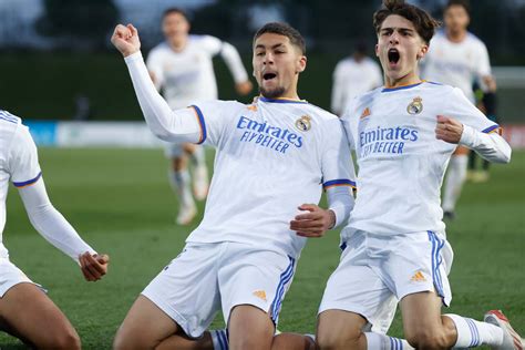 REAL MADRID U19：Real Madrid U19 - Calendário | Abola.pt