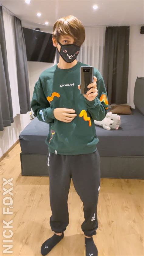 realnickfoxx