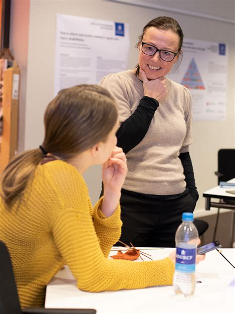 receptionist  träning  inom universitet