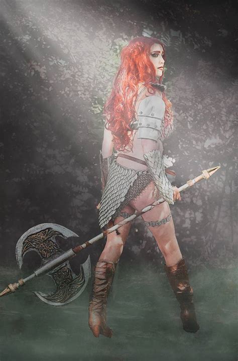 Red sonja cosplay