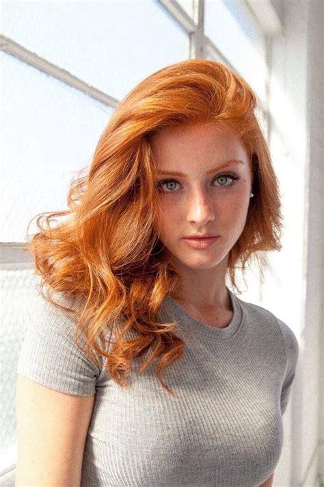 redhead babe nude