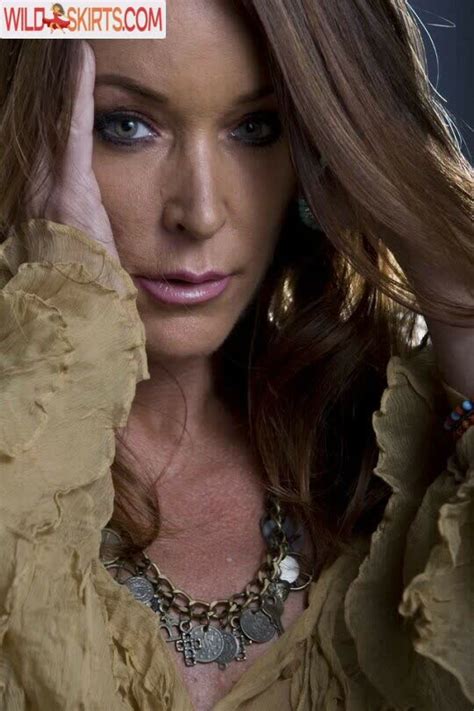 Redmilf Rachel Steele