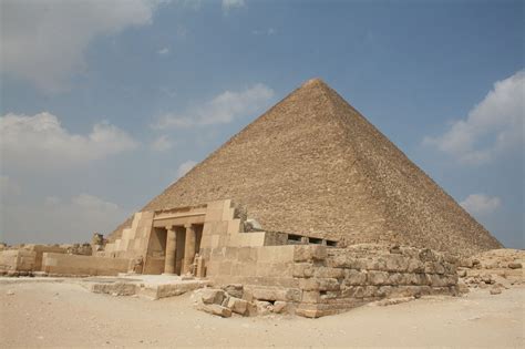 referat piramida lui keops wikipedia
