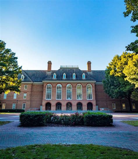 Regent University Library