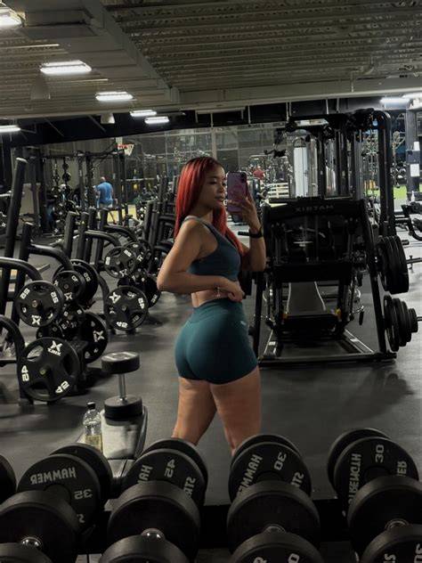 regina unite nude