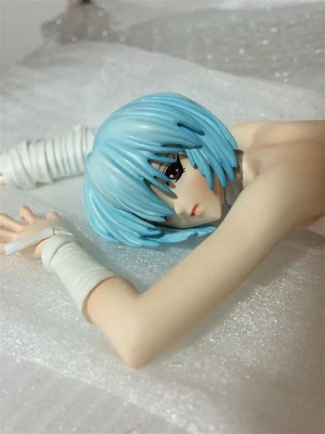 Rei Ayanami Desnuda