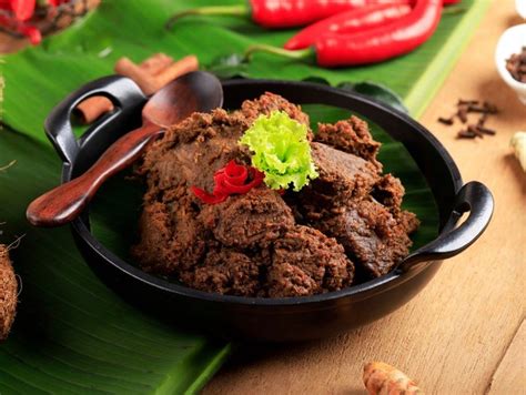 rendang makanan khas sumatera barat