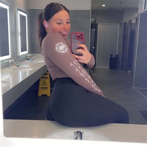 reneebbxo nudes