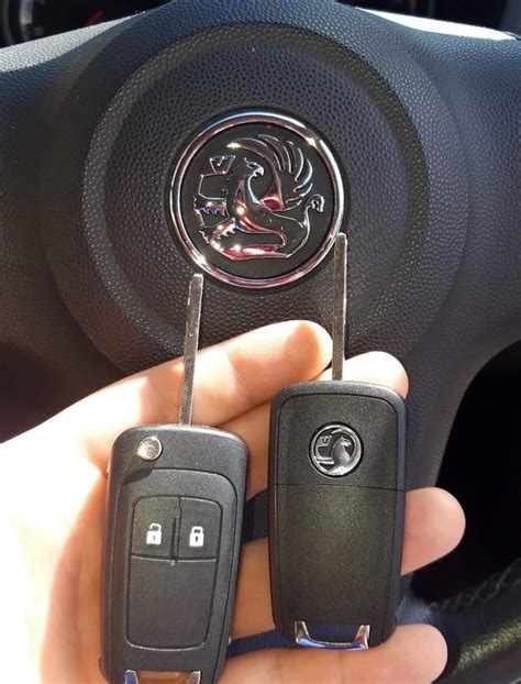 replacement Vauxhall car keys - KeysKeys