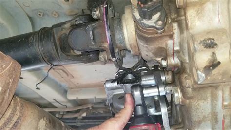Full Download Replacing Front Differential Actuator On 2001 Tundra 
