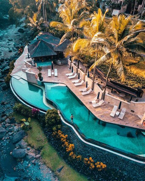 resort terbaik di indonesia