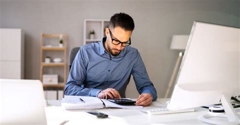 revisor i bostadsrattsforening