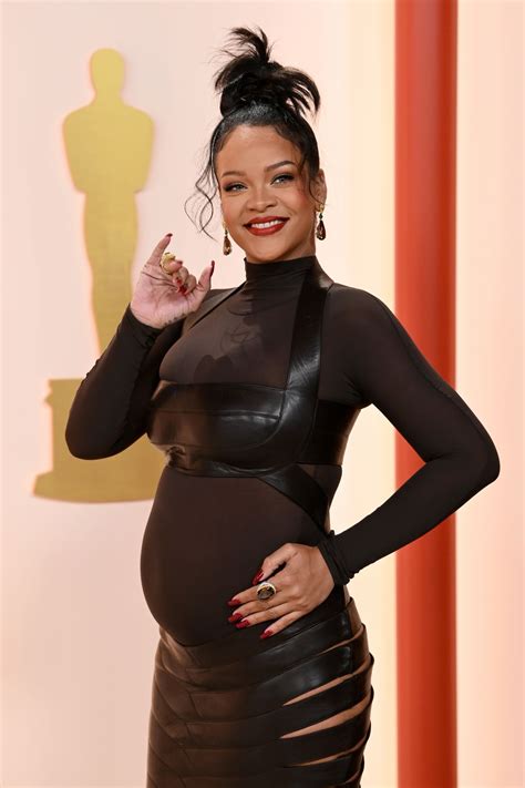 rihanna gravid