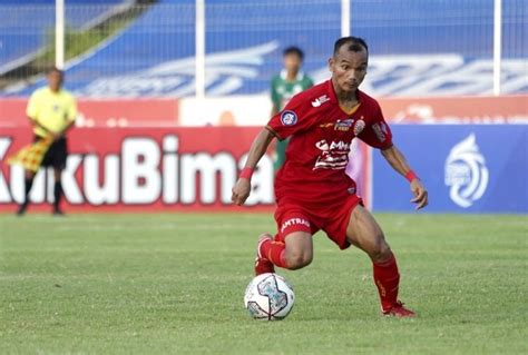 RIKO SIMANJUNTAK UMUR BERAPA - Profil Riko Simanjuntak, Winger Lincah Persija Jadi Raja Assist di