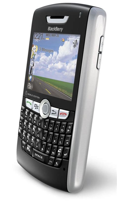 Read Online Rim Blackberry 8830 World Edition Red 