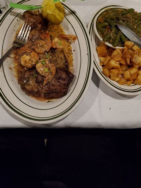 Five D Cattle Company Steak House: Late Annive