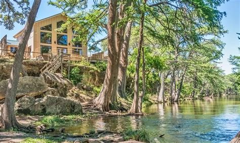 River Bluff Cabins
