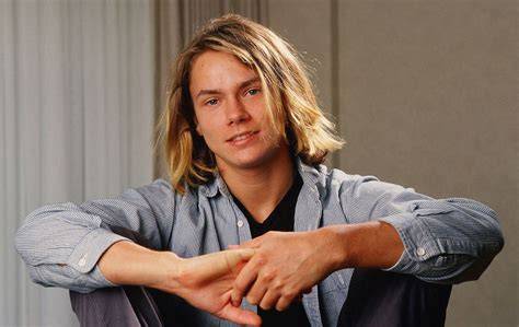 river phoenix circumcised