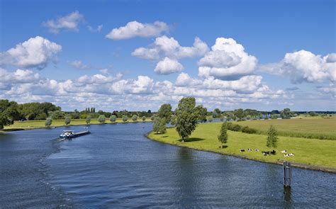 rivier de maas nederland